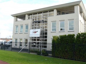 Modern-kantoorpand-te-geldrop